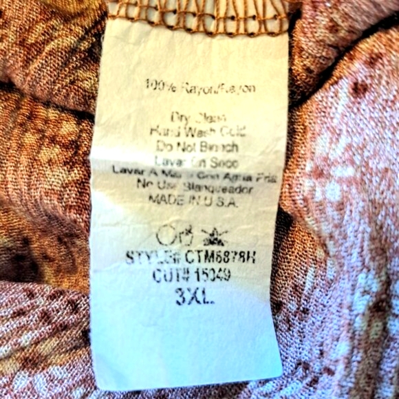 143 Story by Line Up Rust Red Off Shoulder Batwing Floral Top Plus Size 3X - Picture 7 of 7